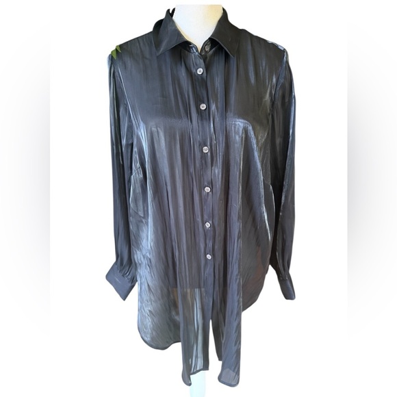 Vince Camuto, ladies, black long sleeve satin top size one X excellent condition - Picture 1 of 16